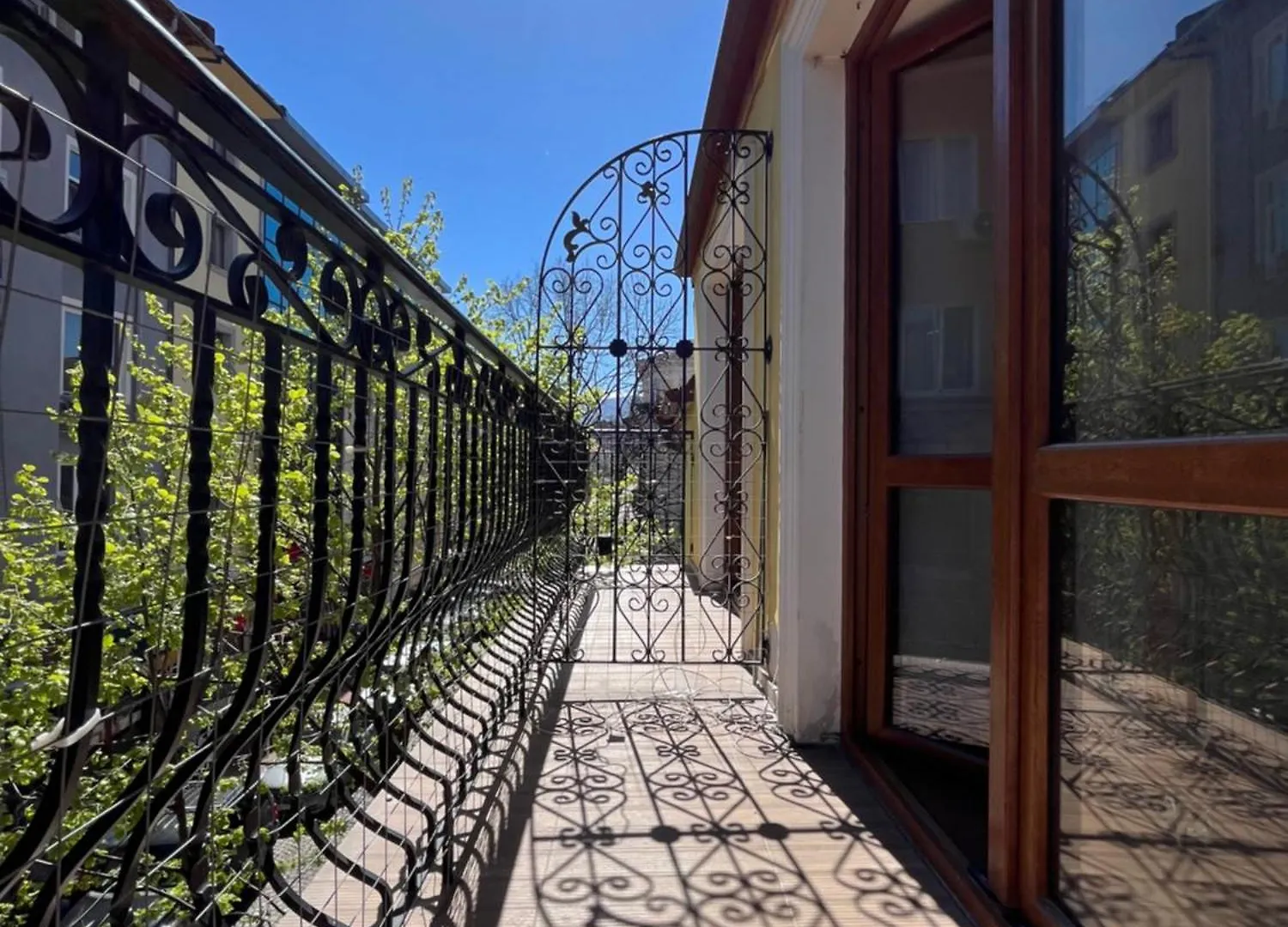 En-Suite Rooms: Novа Guesthouse In Sofia Center 2*,  Bulgaria