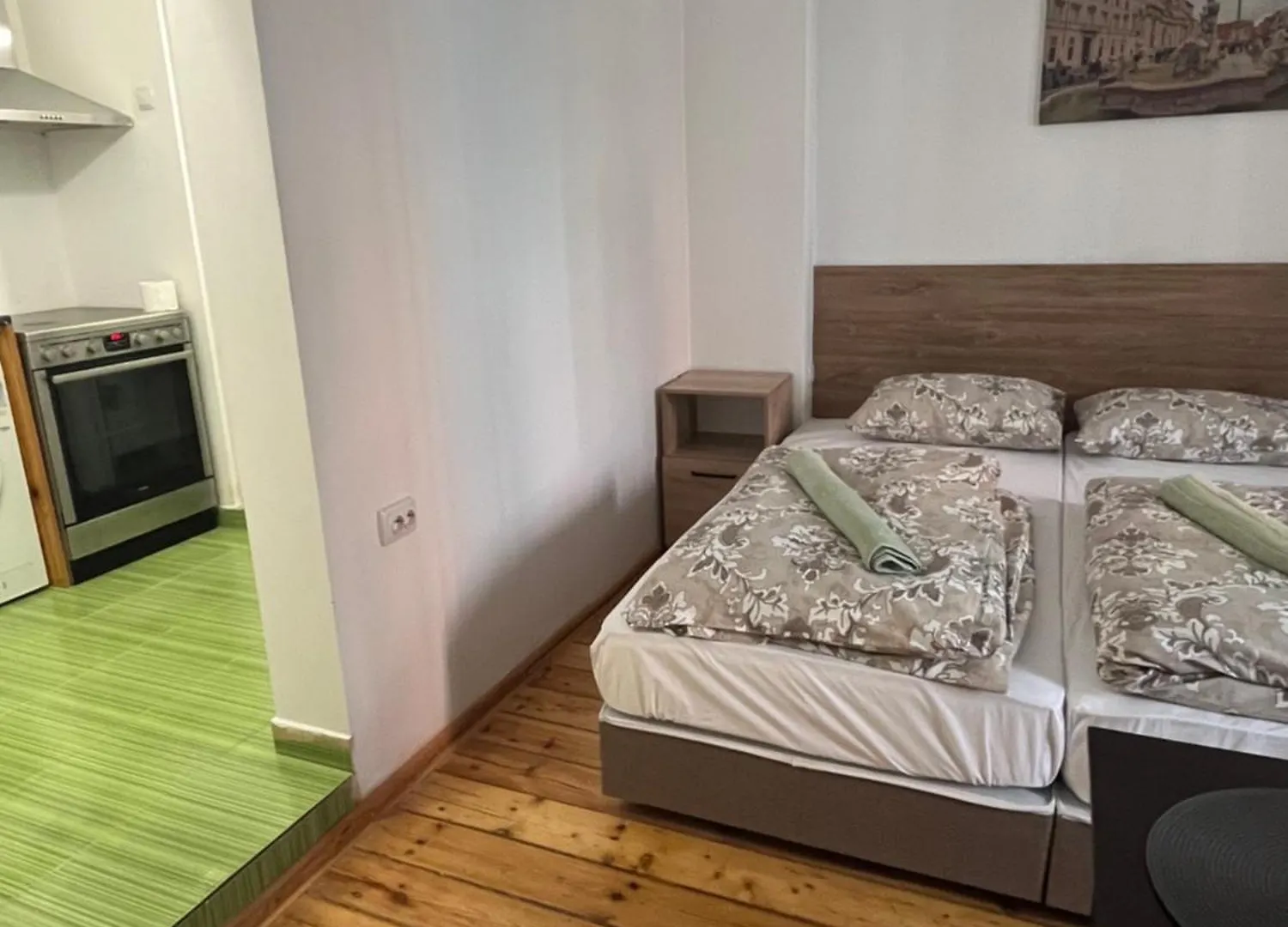 En-Suite Rooms: Novа Guesthouse In Sofia Center Pensión
