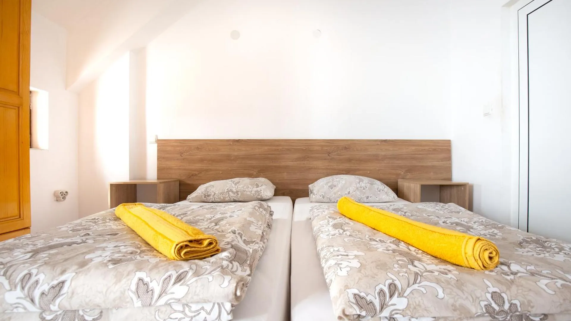 En-Suite Rooms: Novа Guesthouse In Sofia Center 2*,  Bulgaria