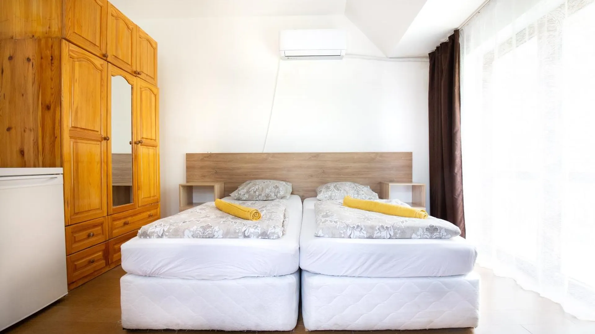 En-Suite Rooms: Novа Guesthouse In Sofia Center 2*,