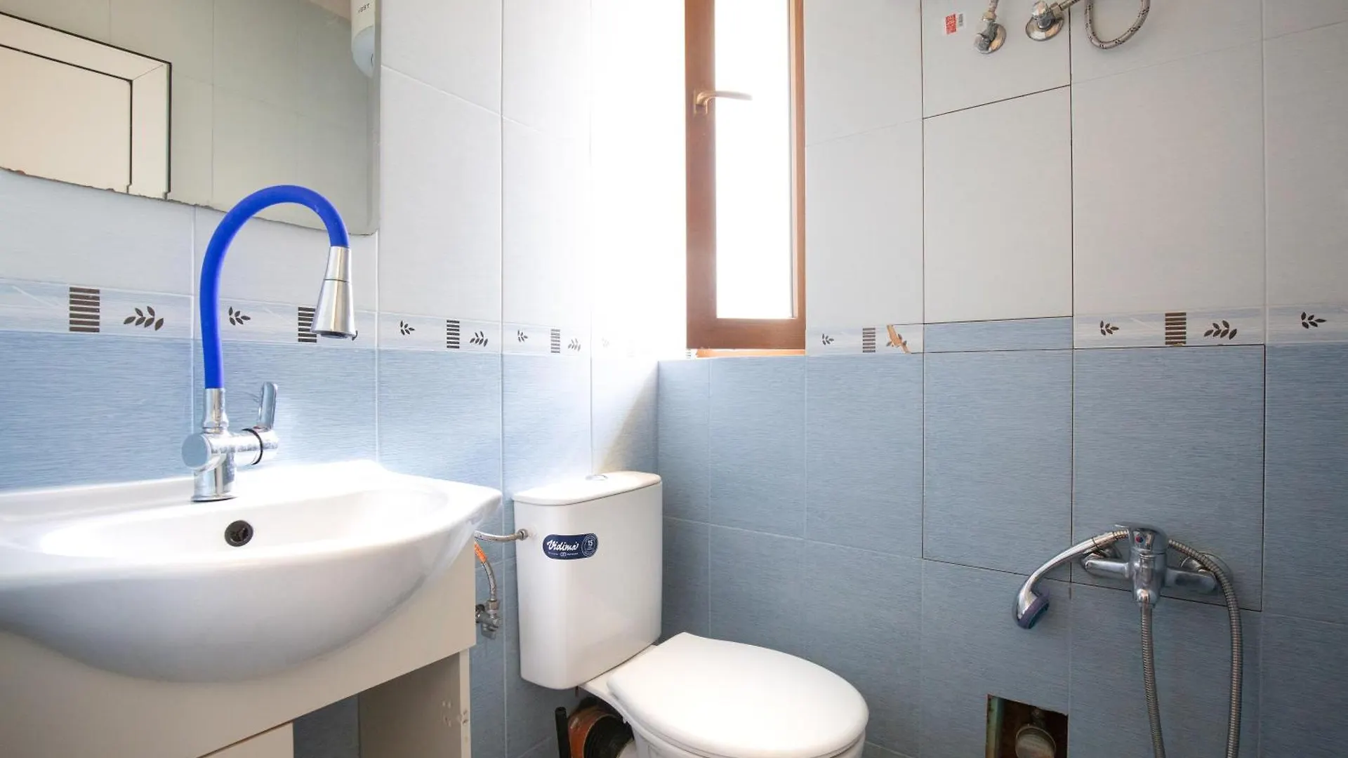 En-Suite Rooms: Novа Guesthouse In Sofia Center بيت ضيافة