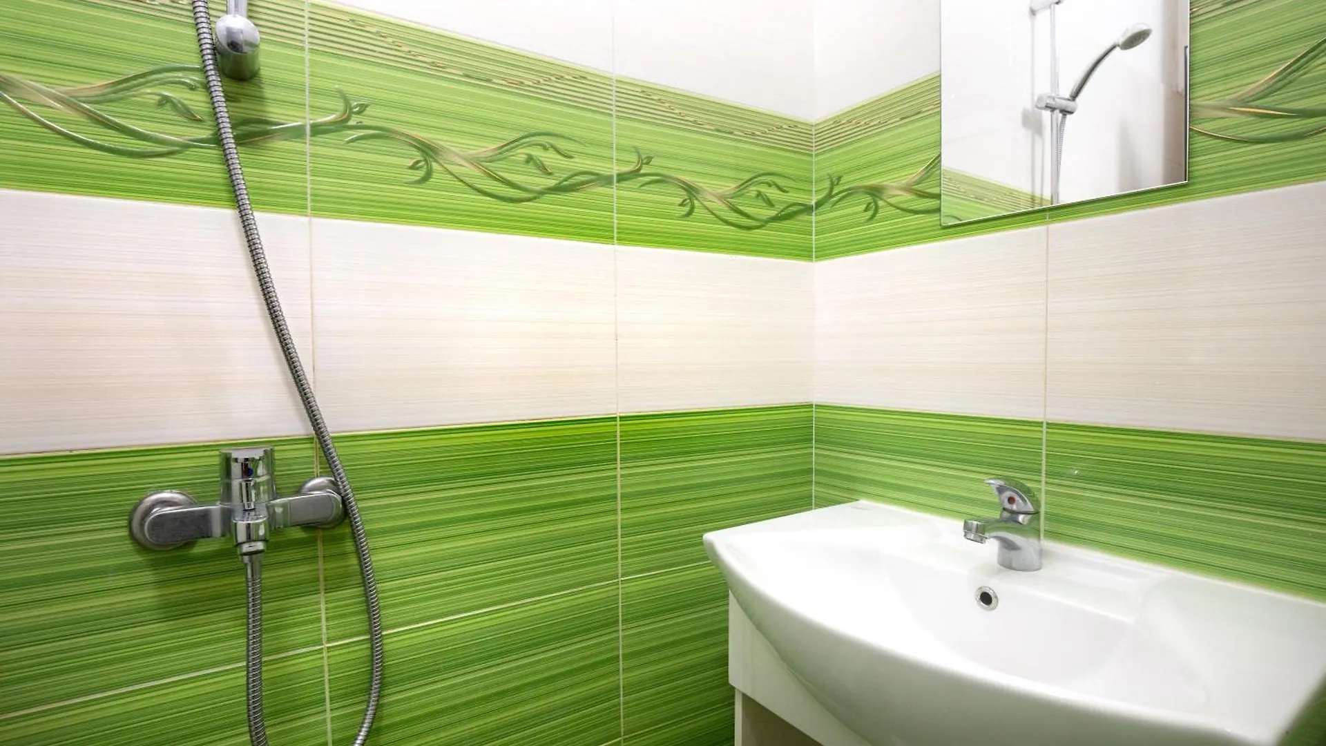 ** Gasthuis En-Suite Rooms: Novа Guesthouse In Sofia Center Bulgarije